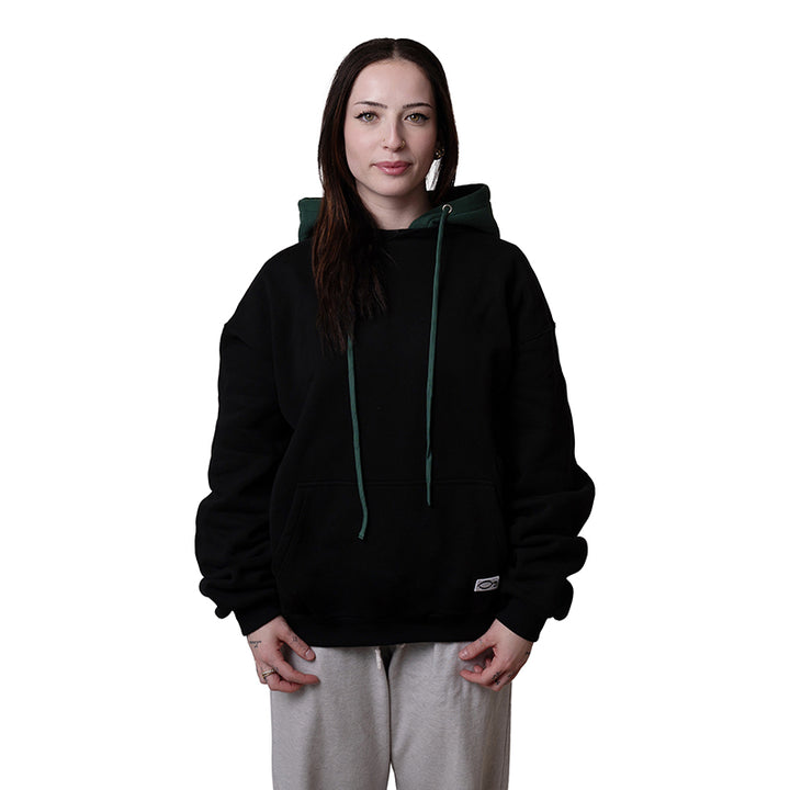 Base - Classic Black V-neck